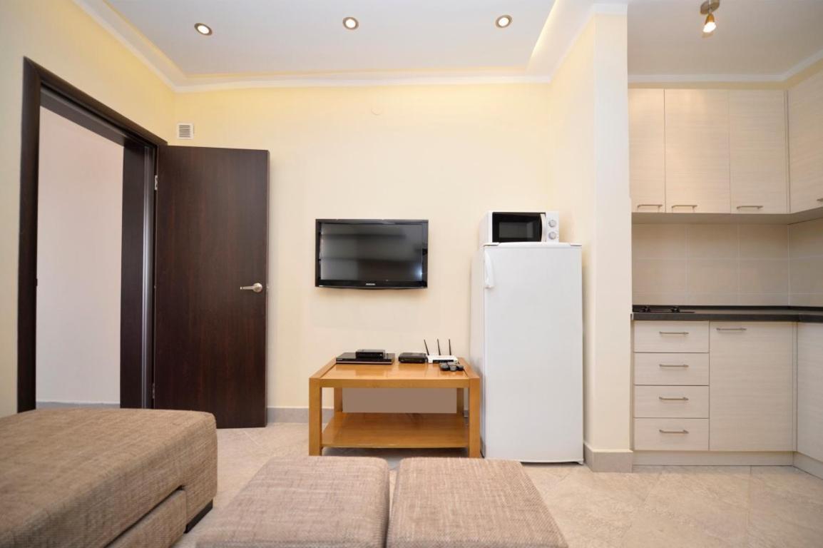 Rafailovici Holiday Apartments Bagian luar foto