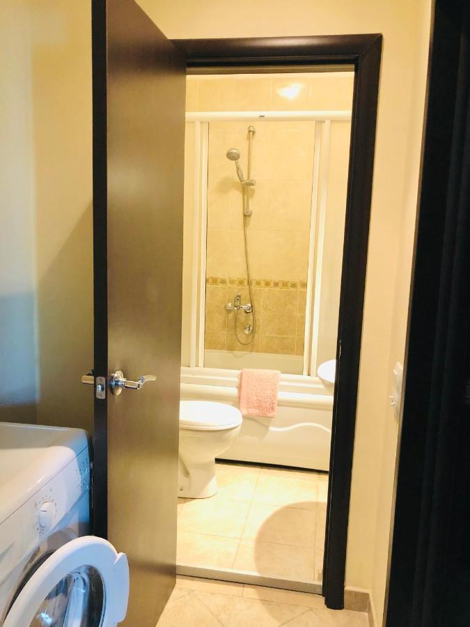 Rafailovici Holiday Apartments Bagian luar foto